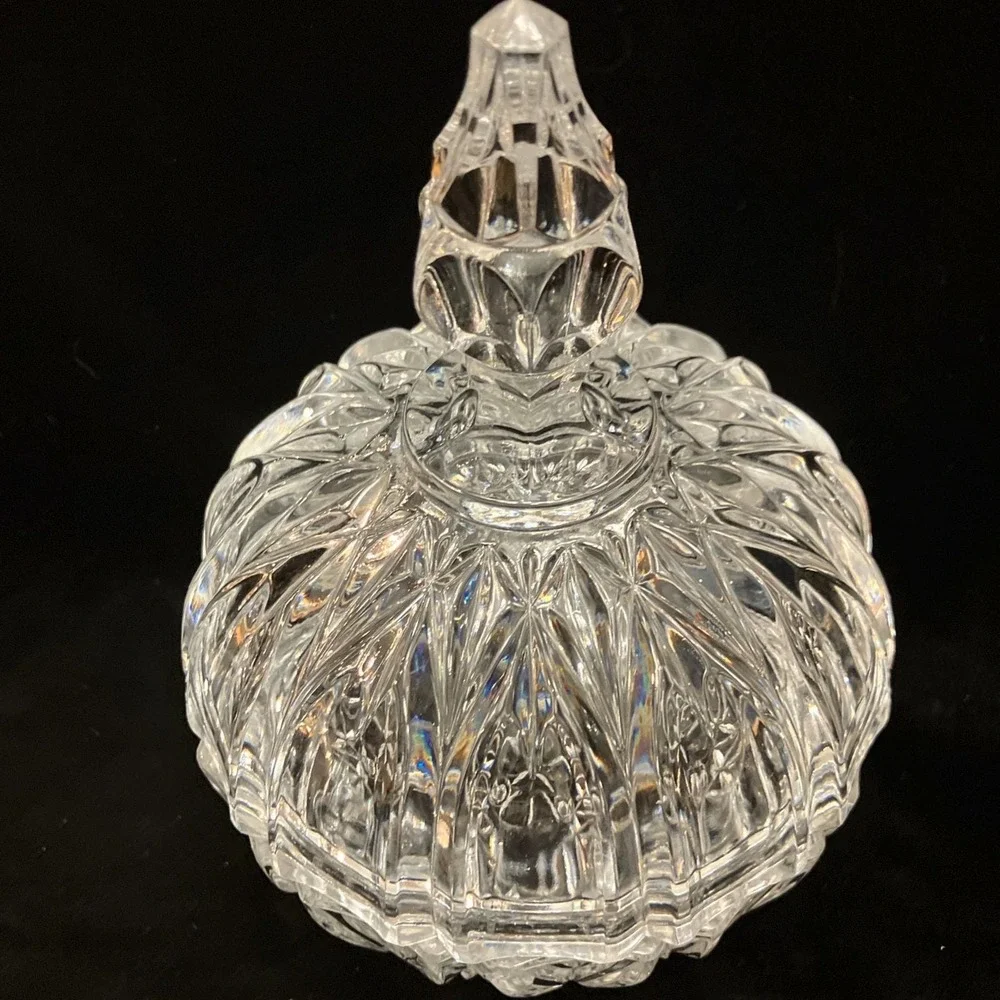 Vintage Footed Crystal Clear Cut Glass Candy Dish Bowl W/ Finial Lid 8